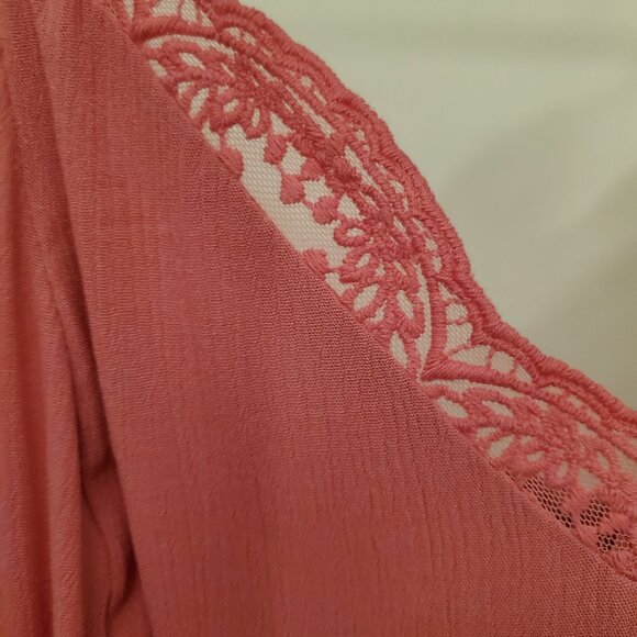 EUC Torrid Pink Maxi Dress with Sheer Lace Waist - Picture 2 of 7